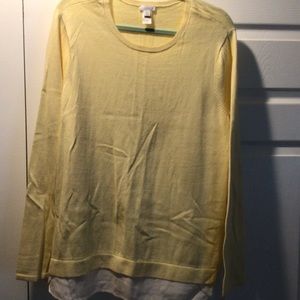 Light weight sweater